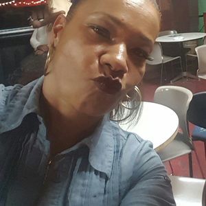 Meet your Posher, Marcia